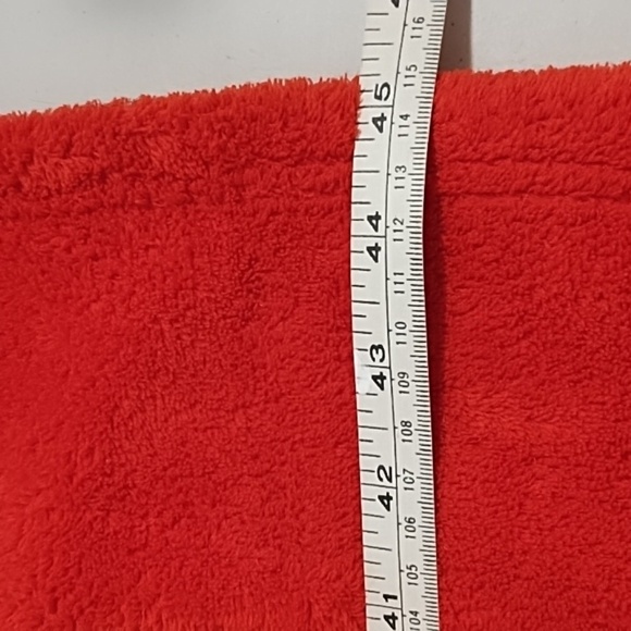 Secret Treasures Zip Front Soft Plush Fleece Cozy Red Robe Pockets - Picture 9 of 12